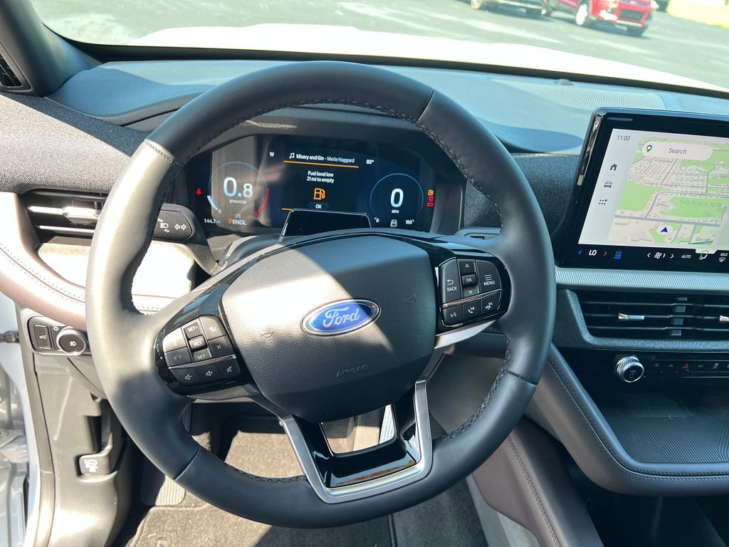 New 2026 White Ford Platinum image 14