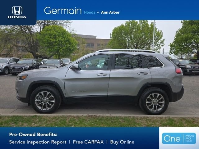 Used 2020 Billet Silver Metallic Jeep Latitude Plus image 29