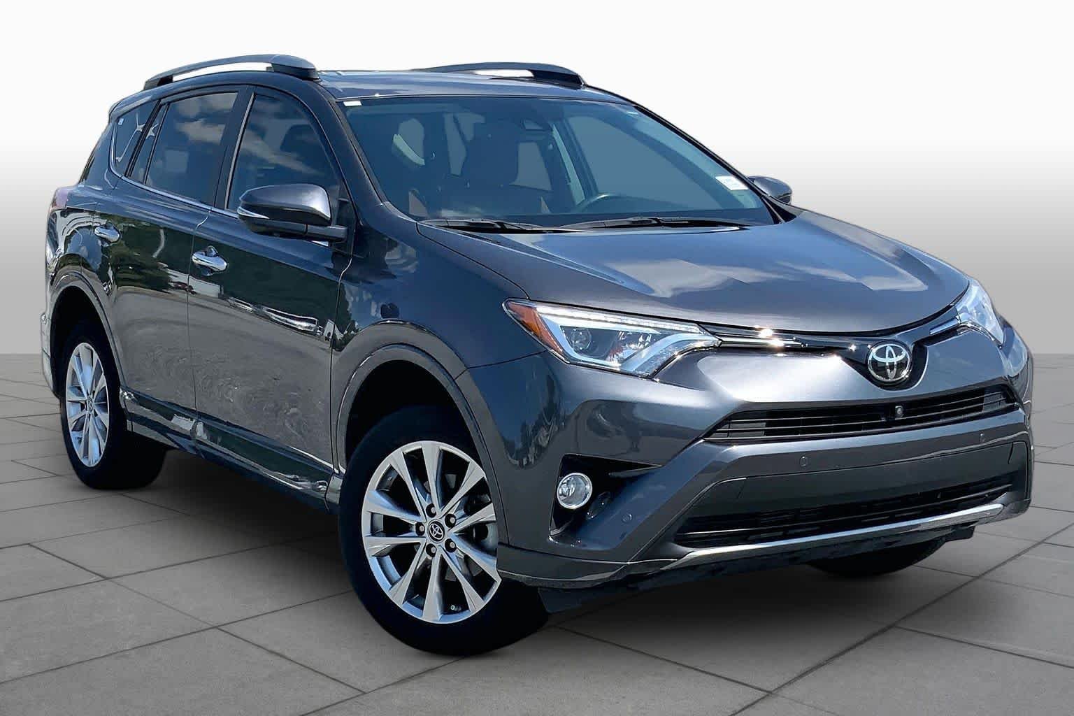 Used 2017 Magnetic Gray Metallic Toyota Platinum image 3