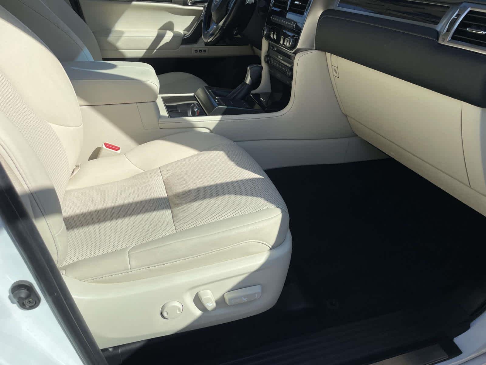 Used 2022 Whi/white Lexus GX 460 Premium image 25