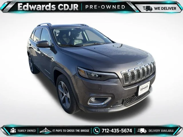 Used 2019 Gray Jeep Limited image 1