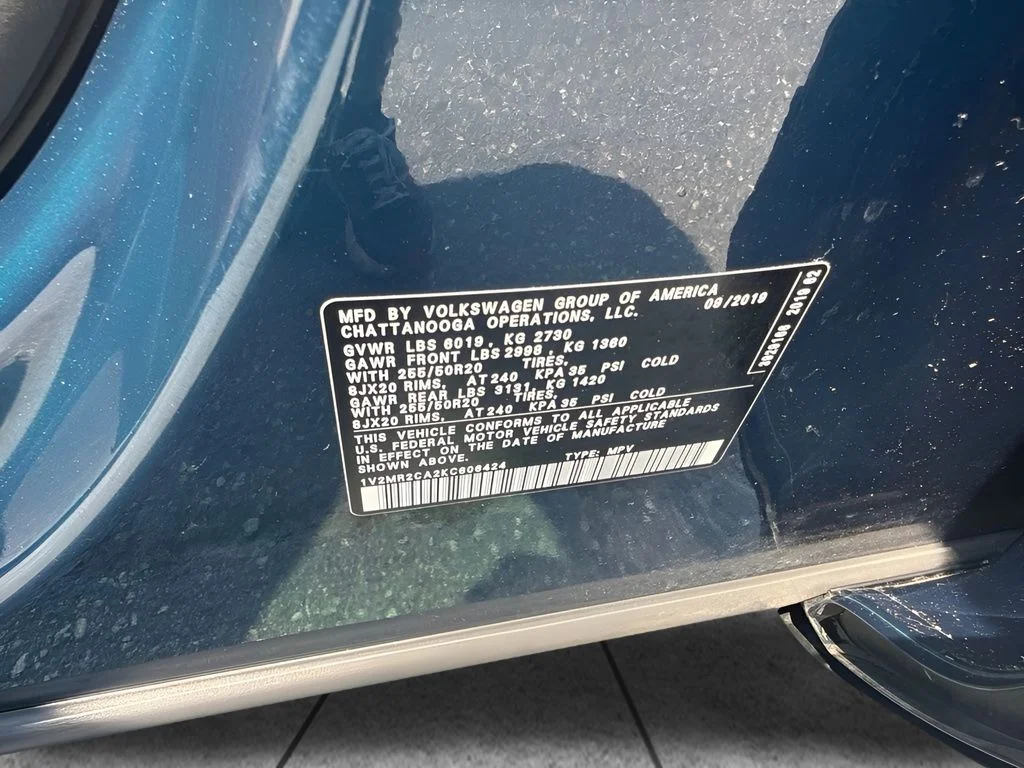Used 2019  Volkswagen SEL image 25