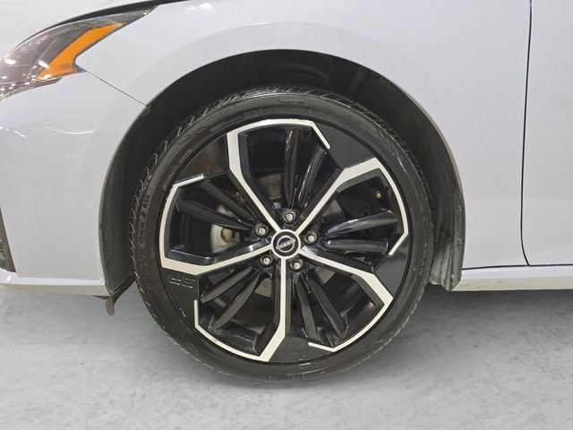 Used 2024 Gray Nissan 2.5 SR image 23