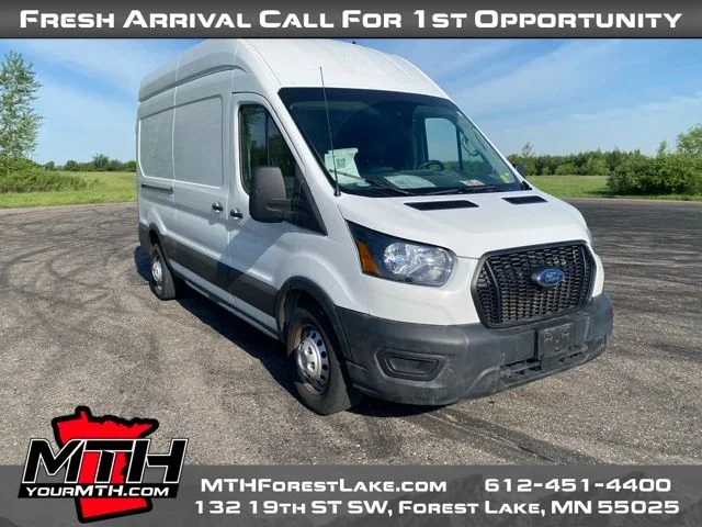 Used 2023 White Ford Base image 2