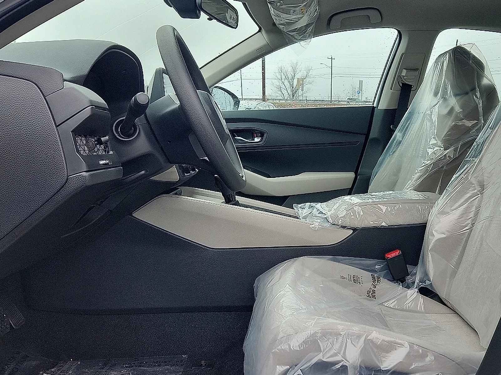 New 2026 Meteorite Gray Metallic Honda LX image 9