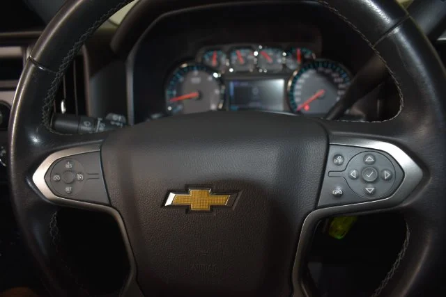 Used 2019 Black Chevrolet LT image 28