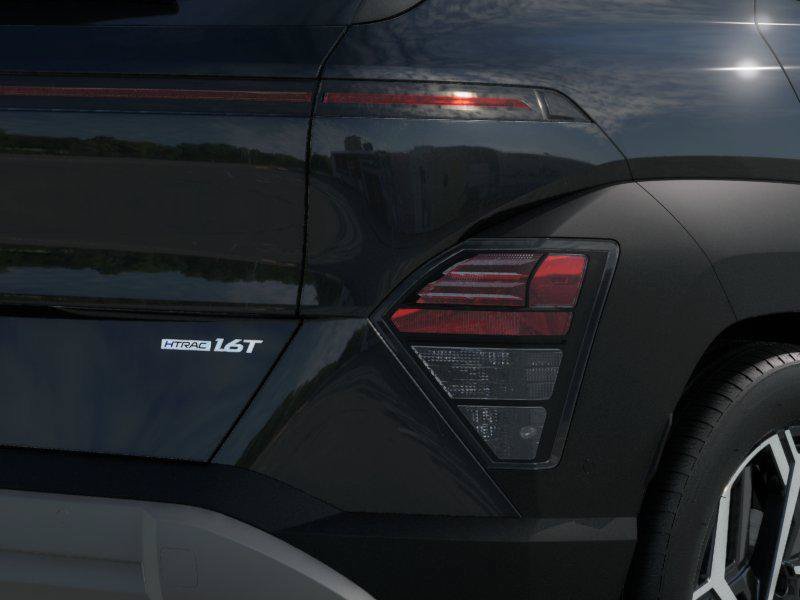 New 2026 Black Hyundai SEL Premium image 11