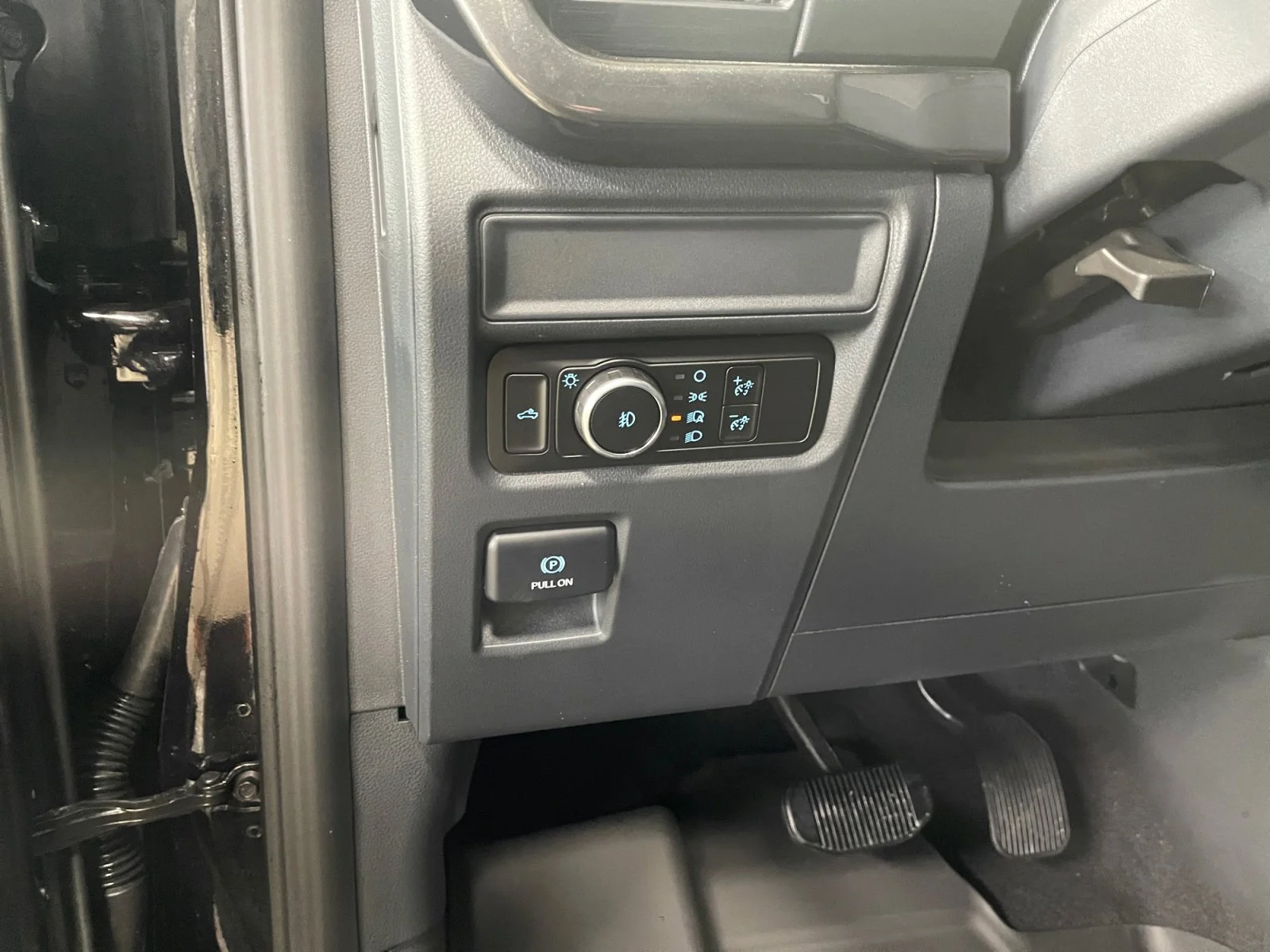 New 2026 Agate Black Metallic Ford STX image 15
