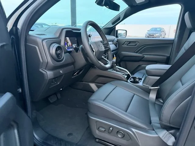 2026 Chevrolet Colorado Trail Boss - Photo 7