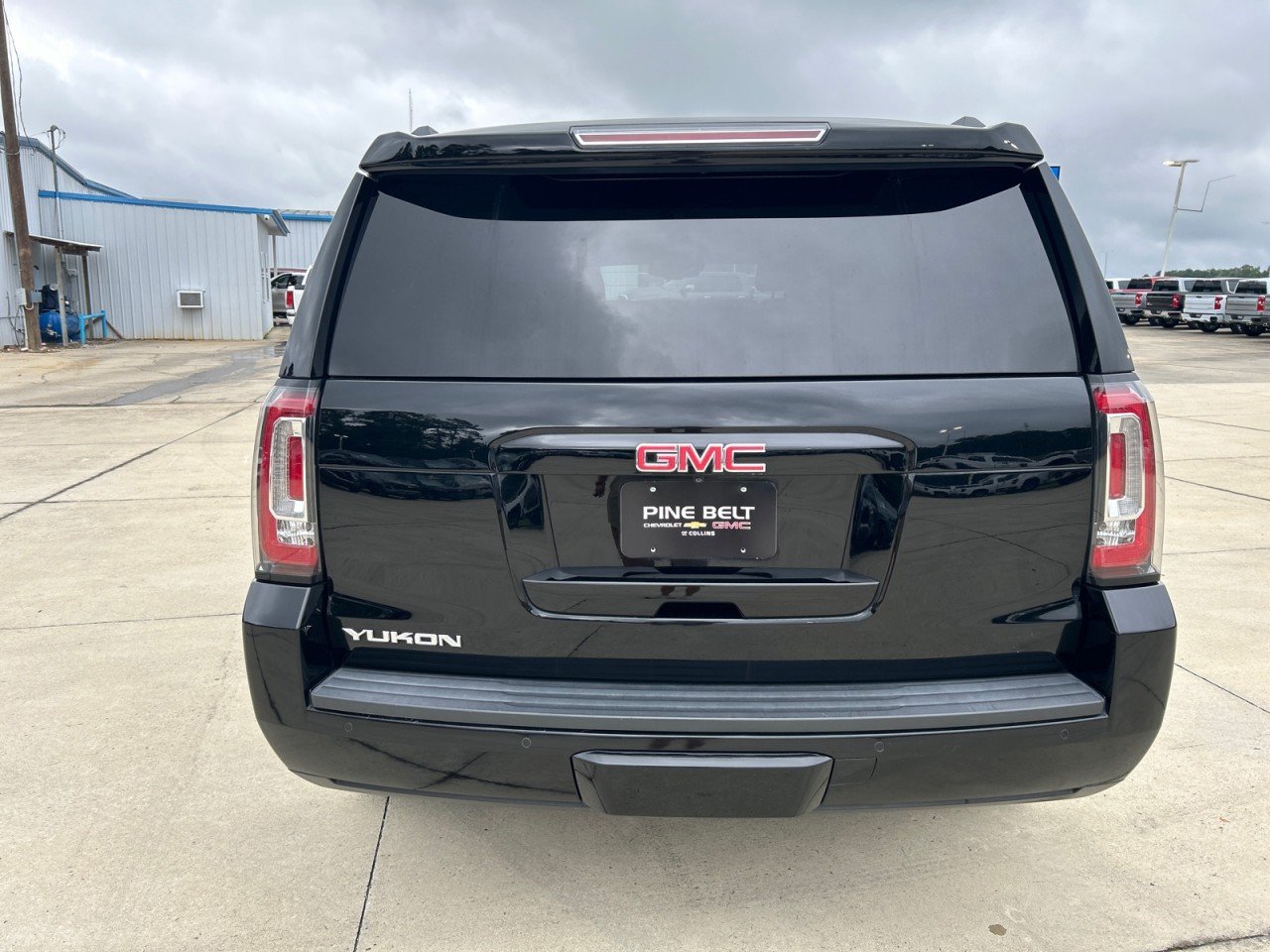 Used 2018 ONYX BLACK GMC SLT image 6