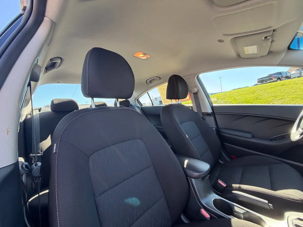 Used 2016 Black Kia LX image 33