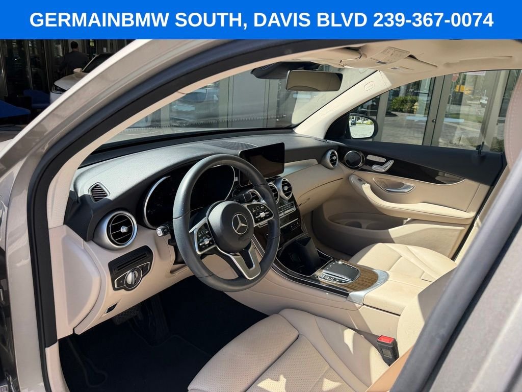 Used 2022 Mojave Silver Metallic Mercedes-Benz GLC 300 image 19