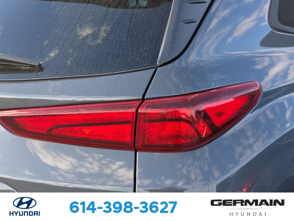 Used 2023 Gray Hyundai SEL image 10