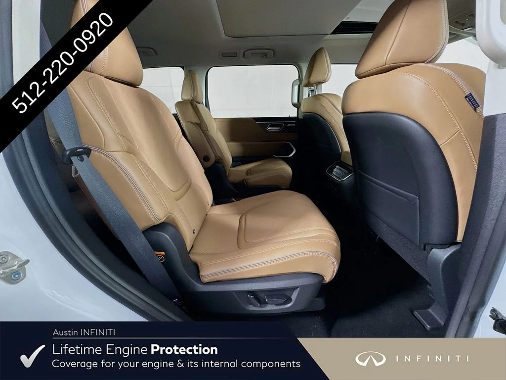 New 2027 White INFINITI LUXE image 38