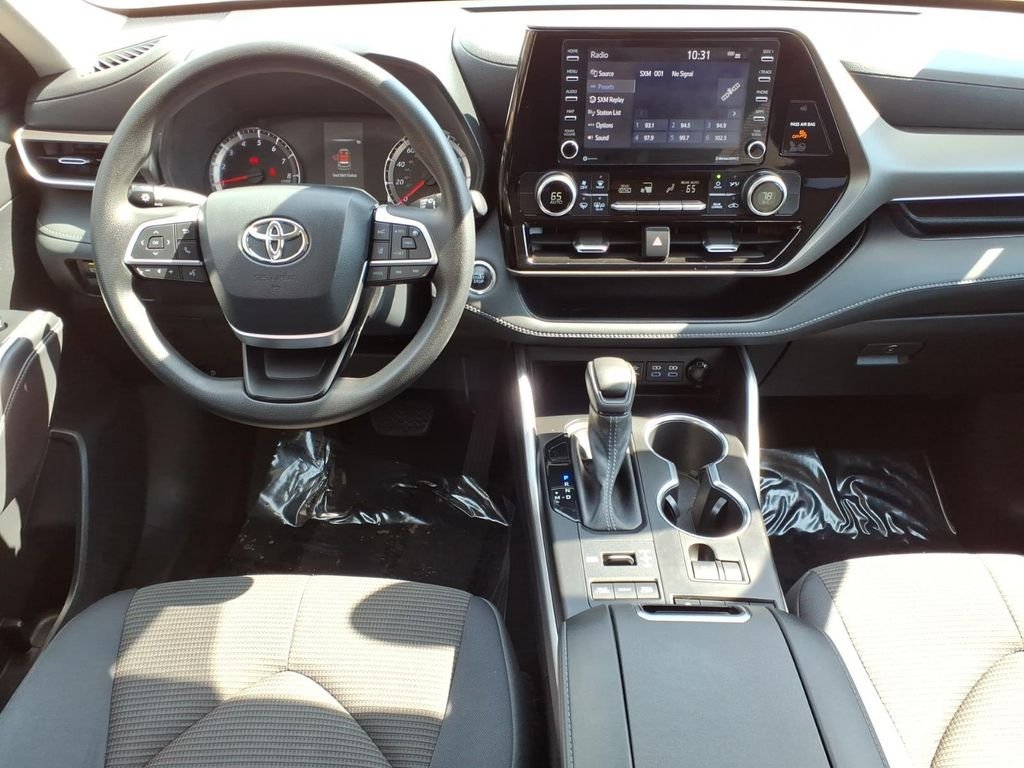 Certified Used 2022 Midnight Black Metallic Toyota L image 15