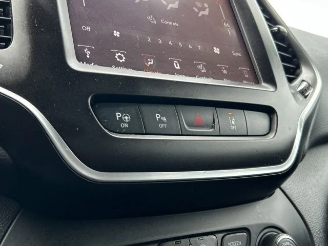 Used 2019 Gray Jeep Trailhawk image 46