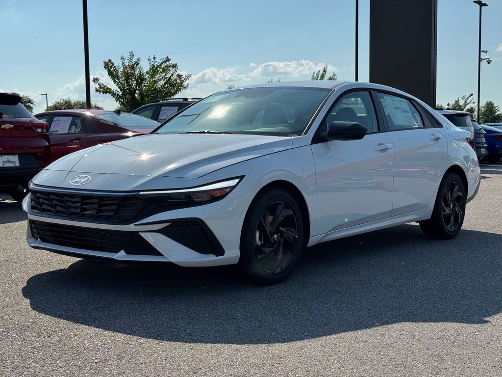 2026 Hyundai Elantra SEL Sport - Photo 7