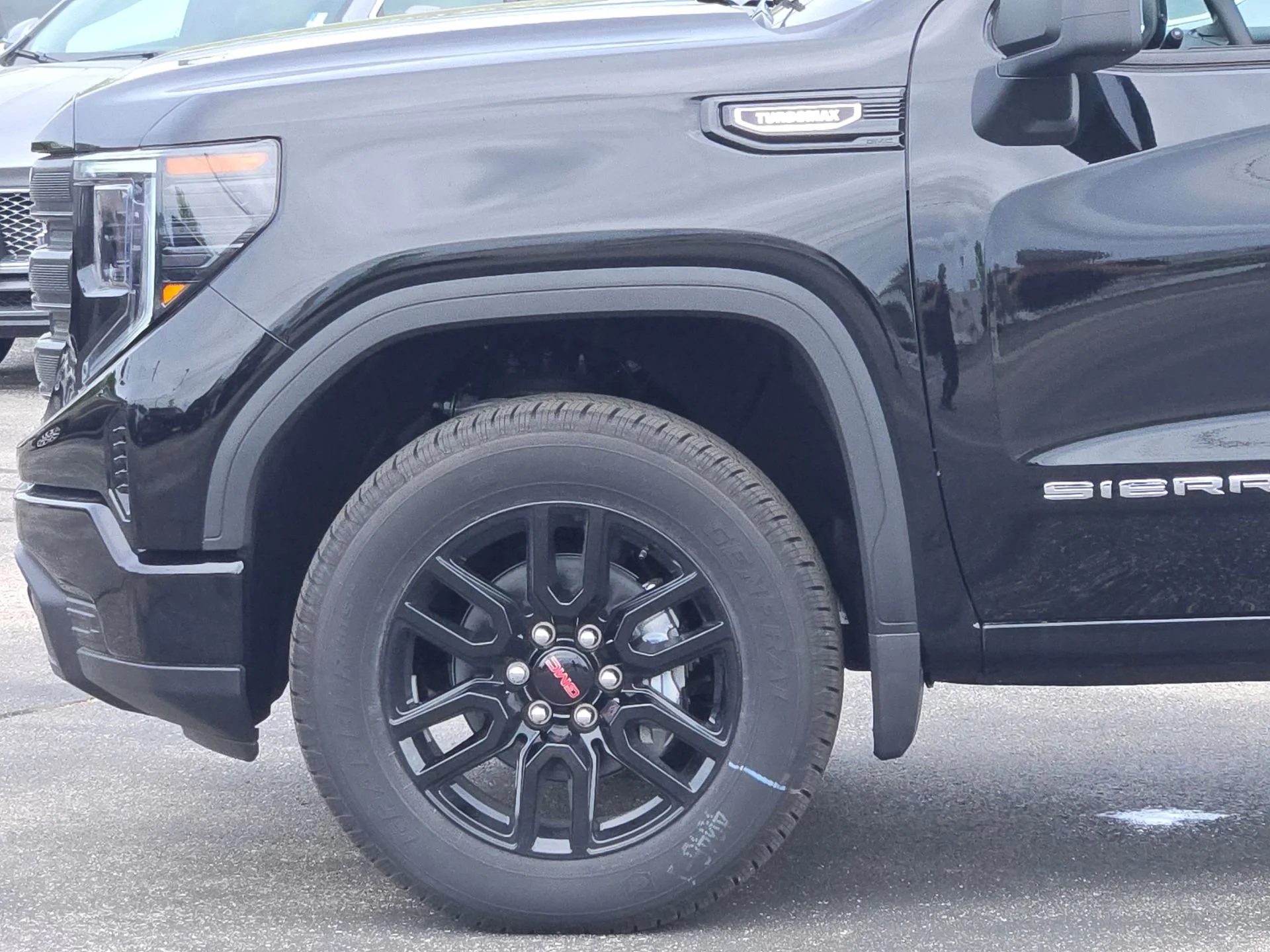 New 2026 Onyx Black GMC Pro image 31