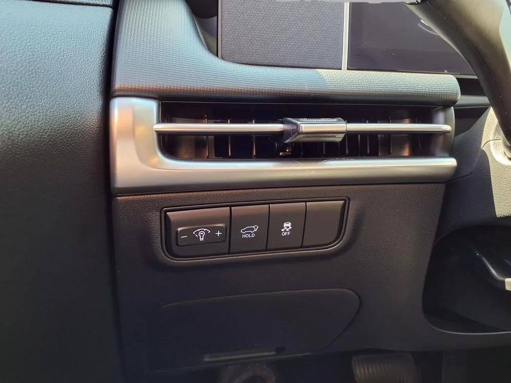 Certified Used 2026 Black Hyundai SEL image 18