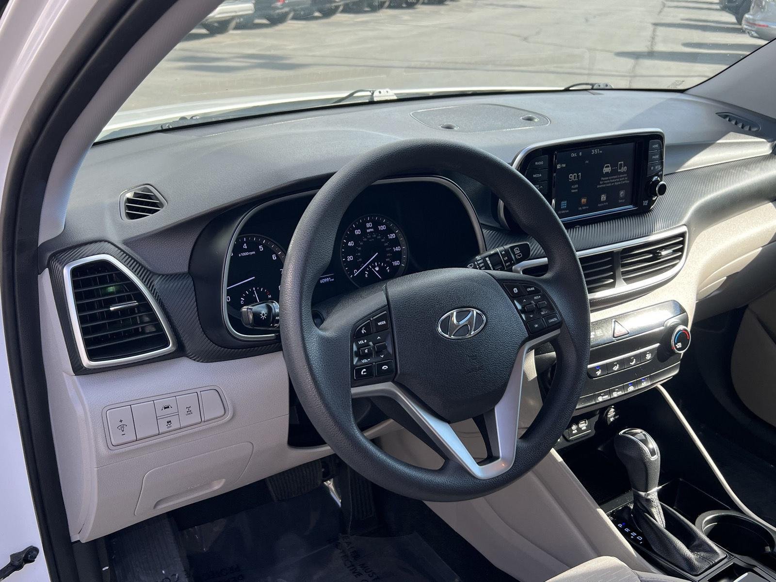 2020 Hyundai Tucson SE - Photo 23