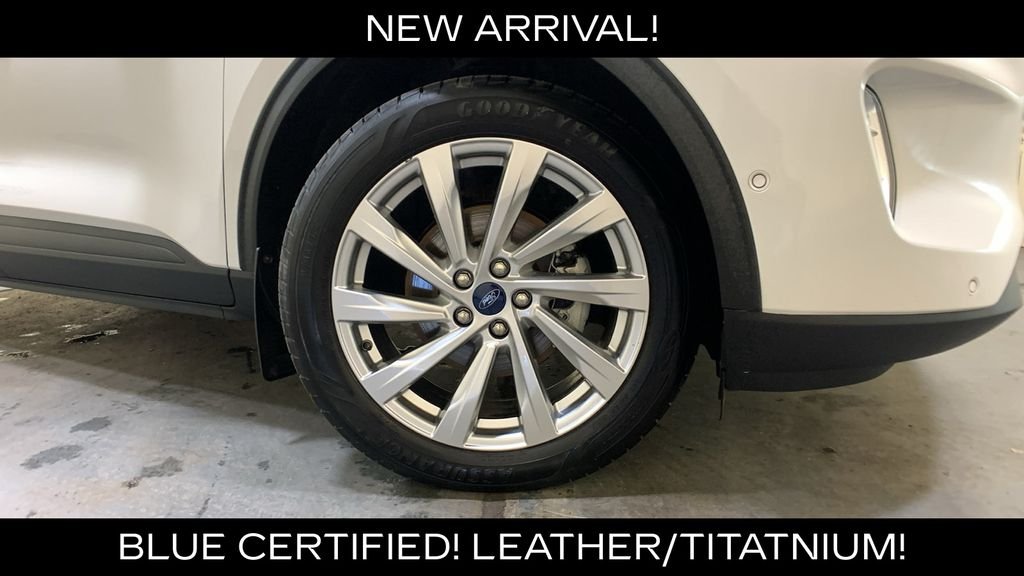 Certified Used 2022 White Metallic Ford Titanium image 9