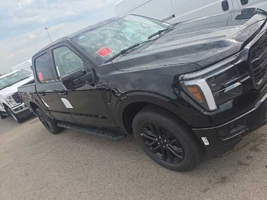 Used 2026 Agate Black Metallic Ford LARIAT image 3
