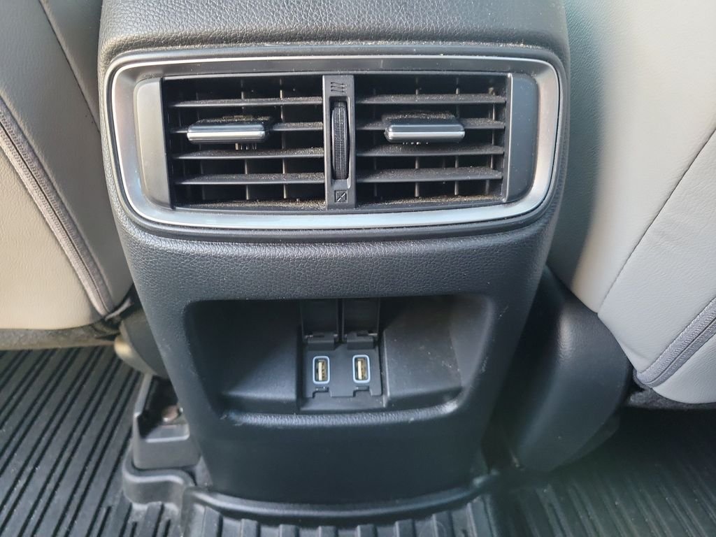 2017 Honda CR-V Touring - Photo 17