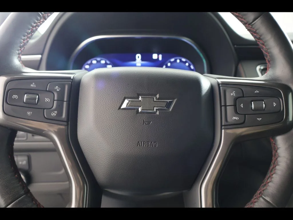 Used 2022 White Chevrolet RST image 19