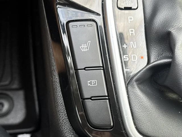 Used 2026 Gray Kia EX image 29