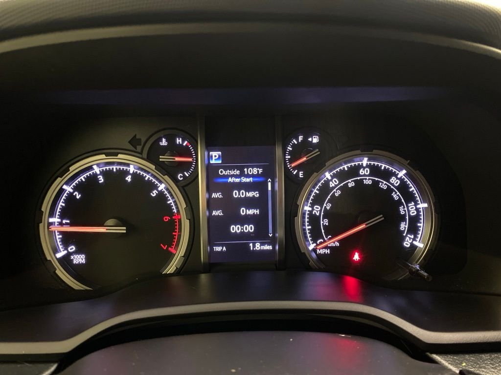 Used 2020 Gray Toyota Venture image 12