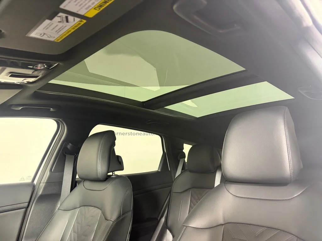 New 2026 Glacial White Pearl Kia X-Line image 15