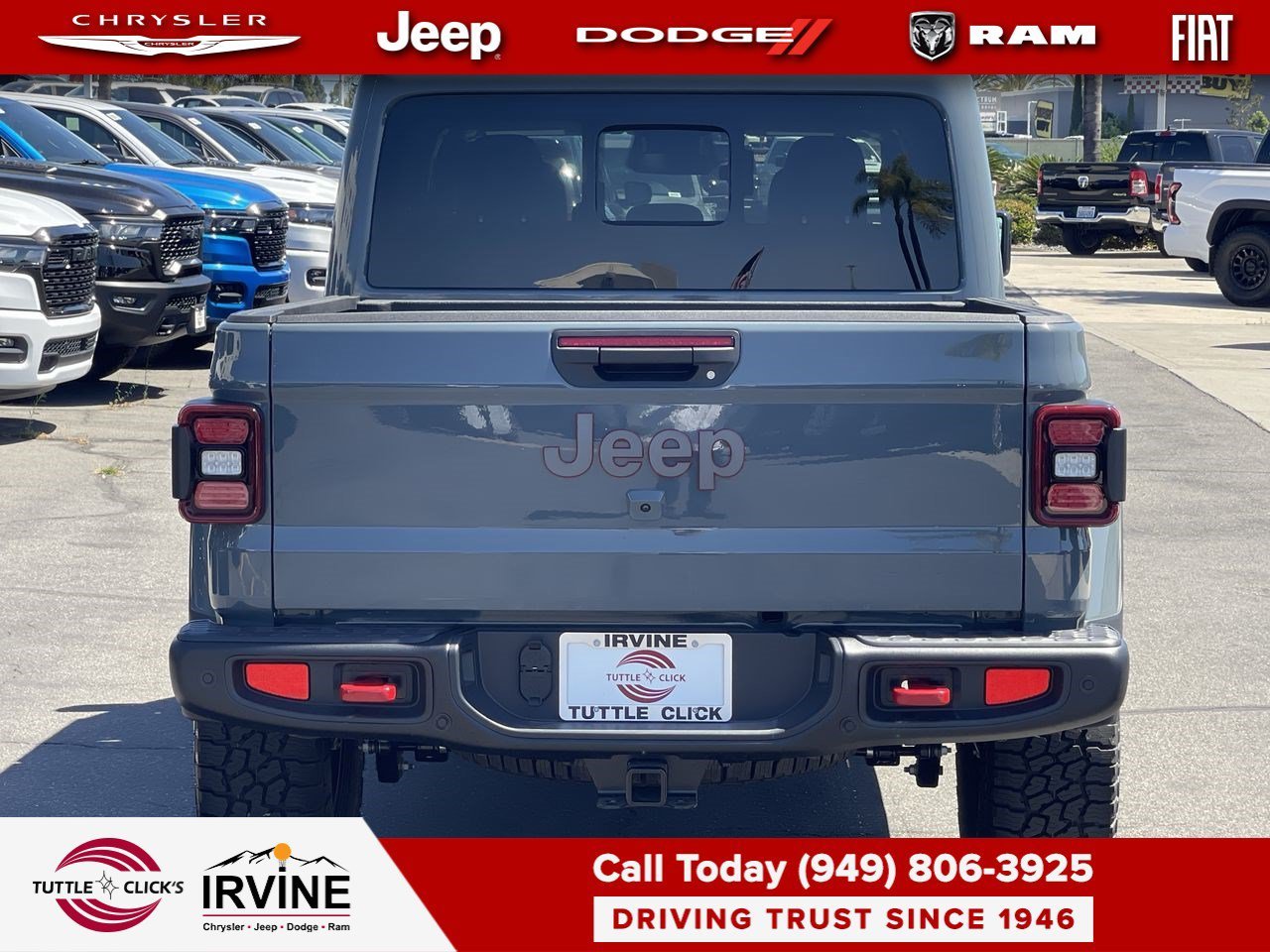 New 2026 Anvil Clear-Coat Exterior Paint Jeep Rubicon image 5