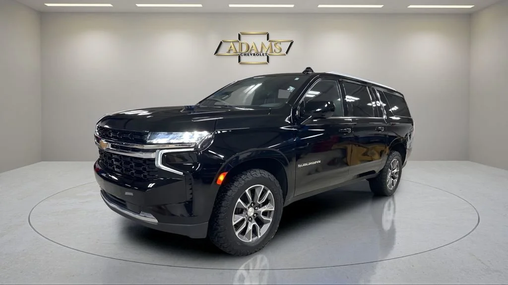 2023 Chevrolet Suburban 4WD 1500 LS's photo