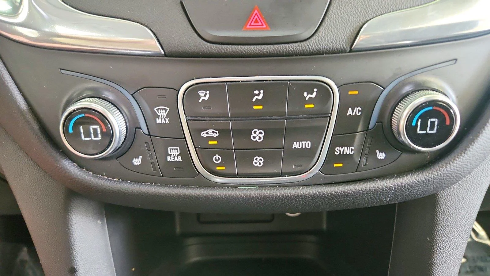 Used 2020 MIDNIGHT BLUE METALLIC Chevrolet LT image 22