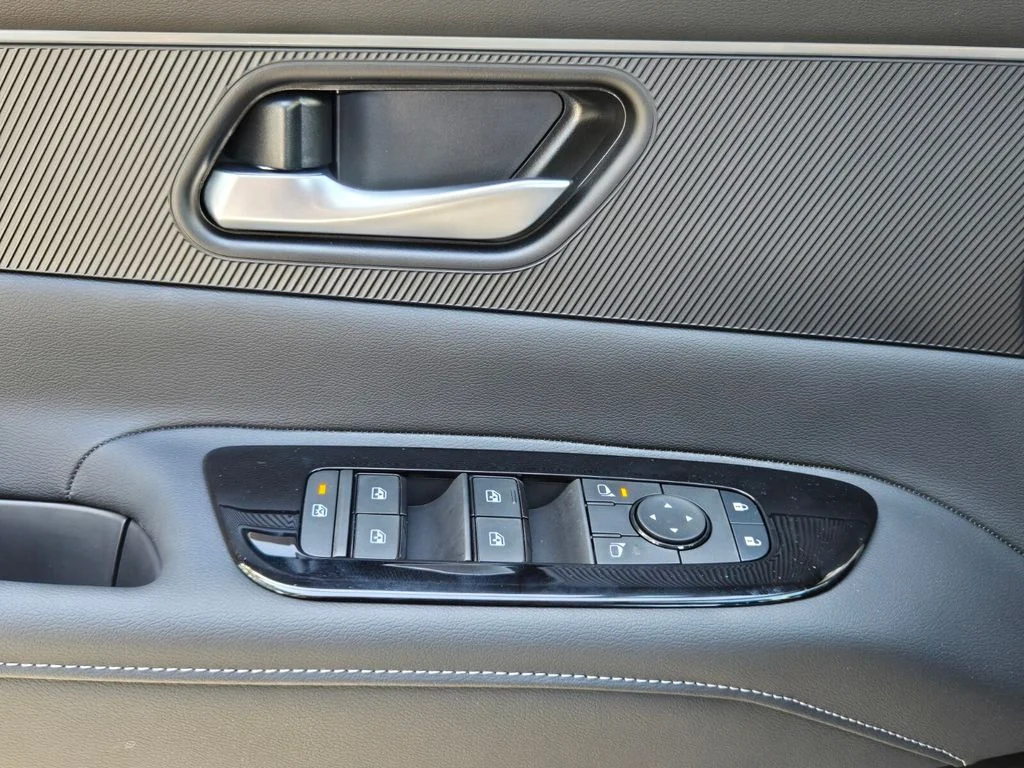 2026 Nissan Murano SV - Photo 18