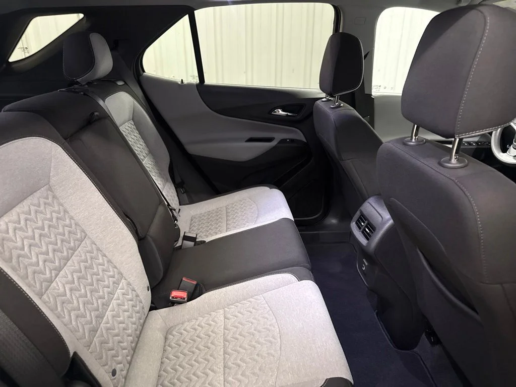 2023 Chevrolet Equinox LT - Photo 21