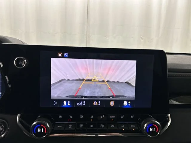 2026 Chevrolet Colorado Z71 - Photo 18