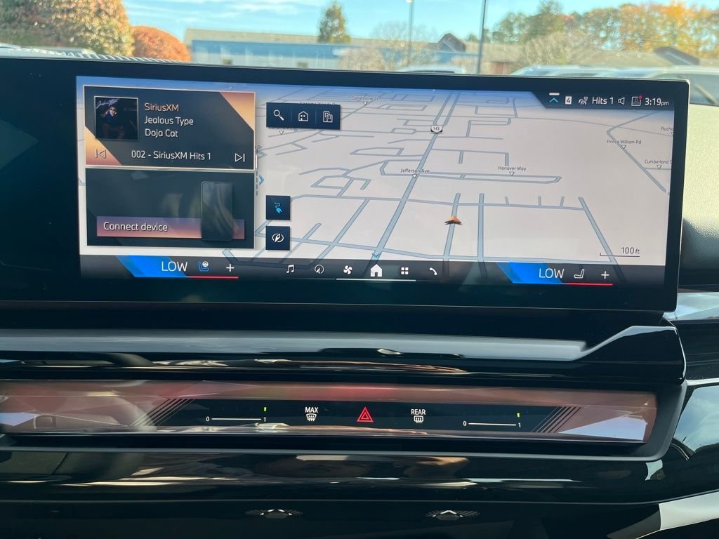 Used 2026 Black BMW xDrive40 image 21