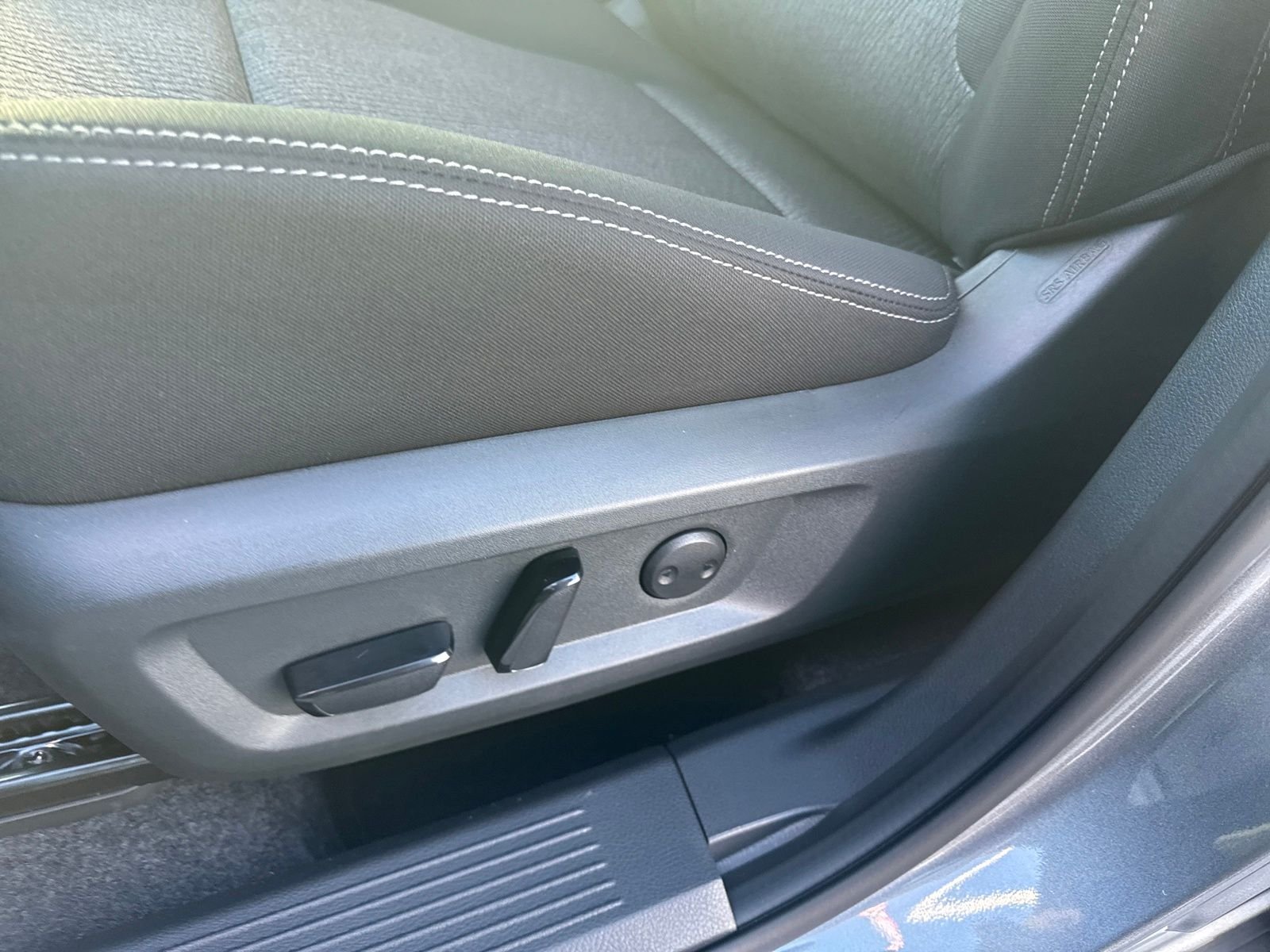 New 2026 Nissan Rogue SV 4D Sport Utility