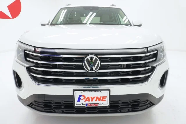 New 2026 Opal White Pearl Volkswagen 2.0T SE w/Technology image 2
