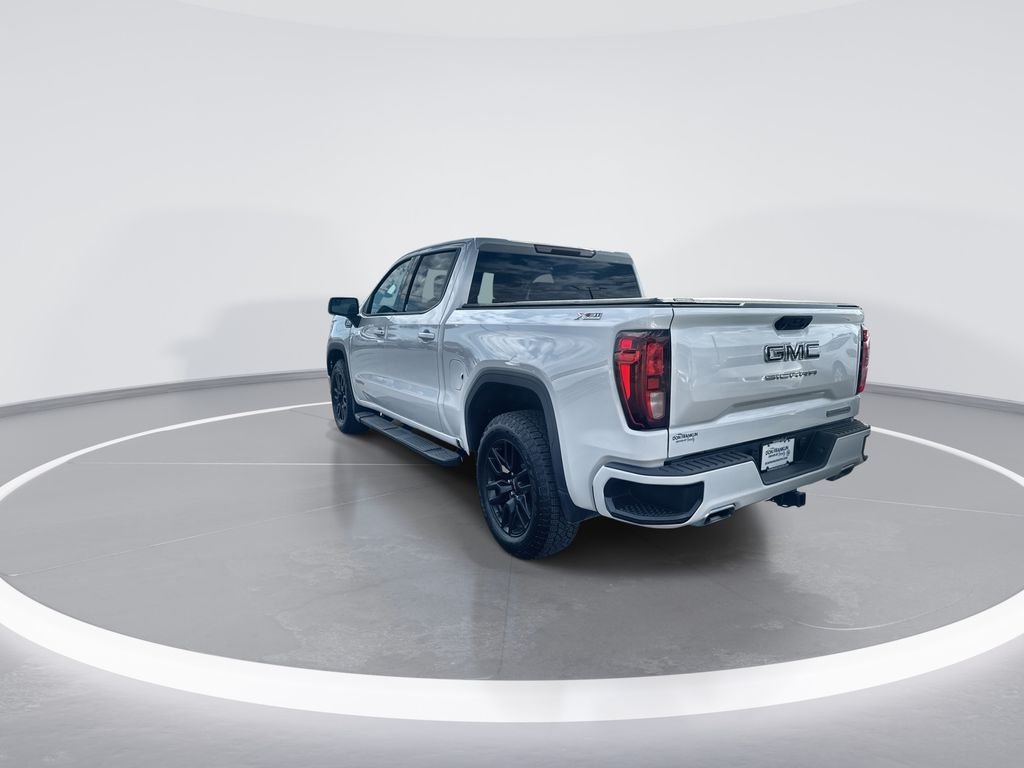 Used 2024 White GMC Elevation image 6