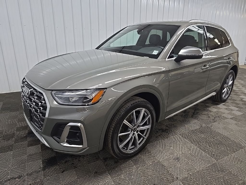 Used 2023 Gray Audi Premium Plus image 8