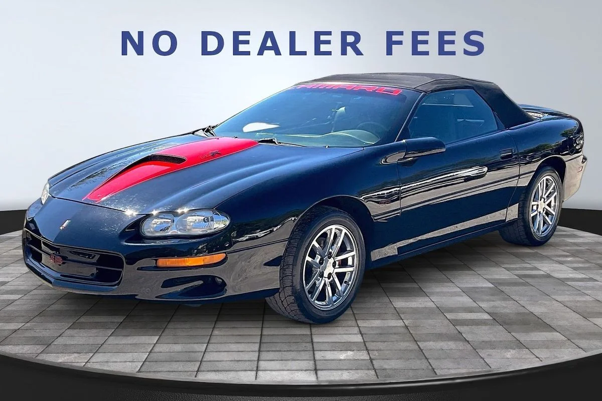 Used 2002  Chevrolet Z28 image 1