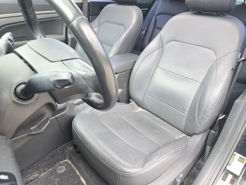 Used 2017 Black Hyundai Limited image 23