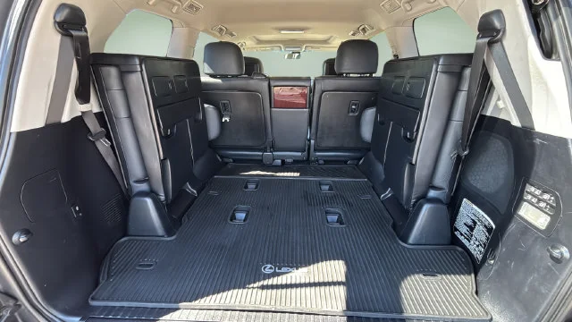 Used 2015 Gray Lexus 570 image 35