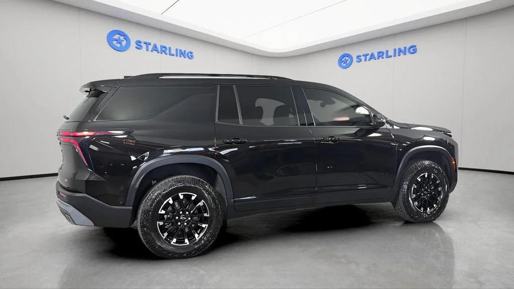 Used 2025 Mosaic Black Metallic Chevrolet Z71 image 10