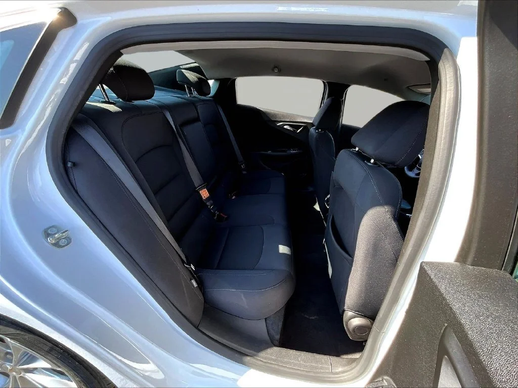 Used 2024 White Chevrolet LT image 29