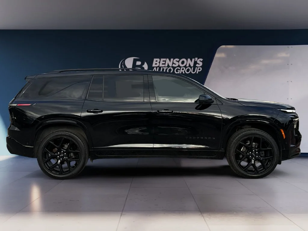 Used 2025 Black Chevrolet RS image 6