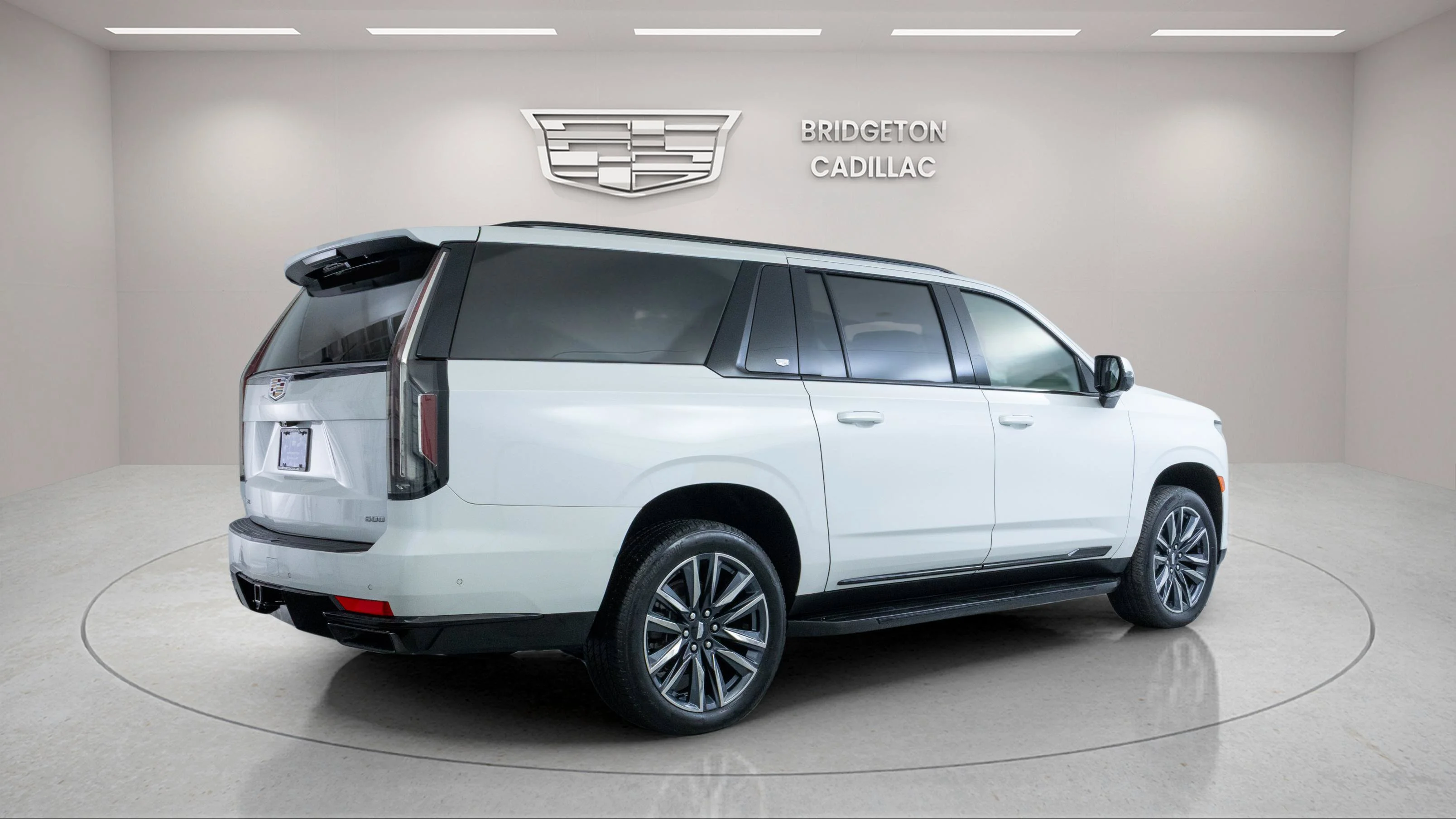 Used 2024 Crystal White Tricoat Cadillac 4WD Sport Platinum image 7