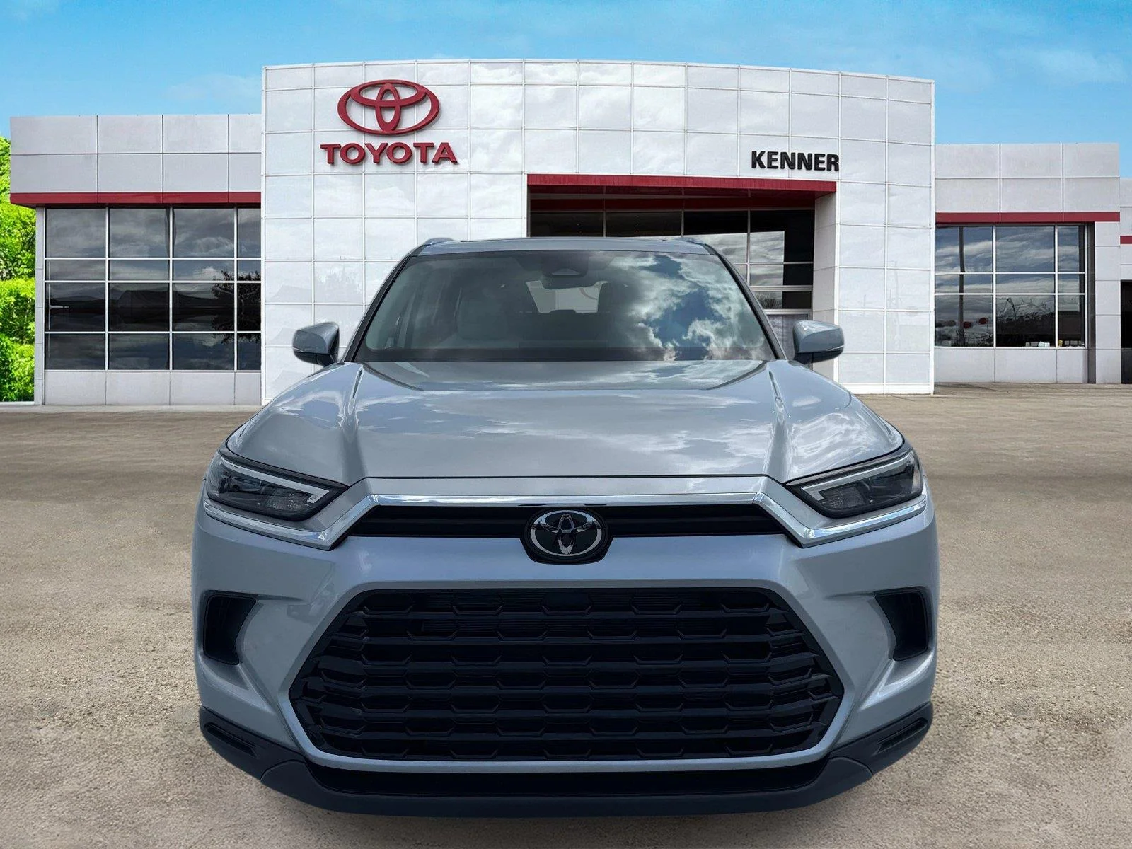 New 2026 Celestial Silver Metallic Toyota XLE image 2